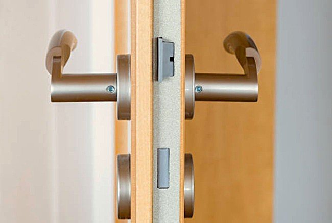 La Frontera de Acero: Cómo Discernir la Verdadera Protección Residencial